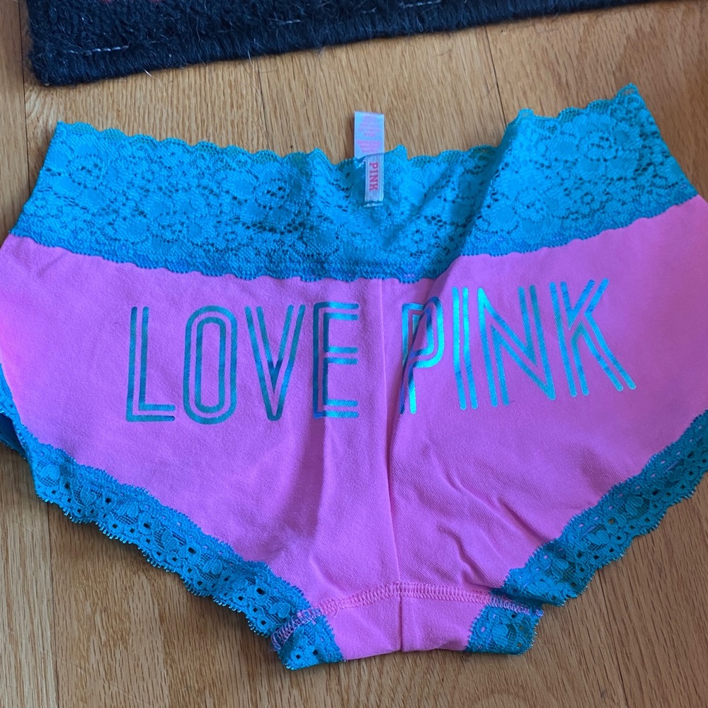 NWT Victoria Secret Love Pink Lace Trim Shorts